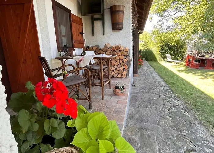 Muemlek Paraszthaz Tatil Evi